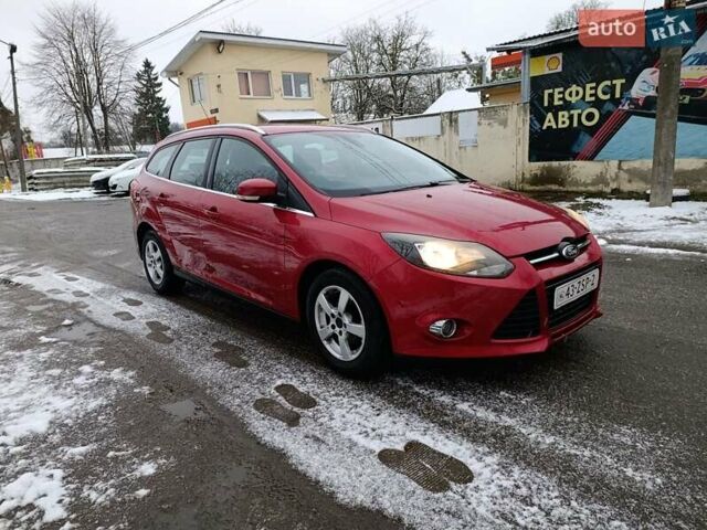 Красный Форд Фокус, объемом двигателя 1.6 л и пробегом 263 тыс. км за 6499 $, фото 1 на Automoto.ua