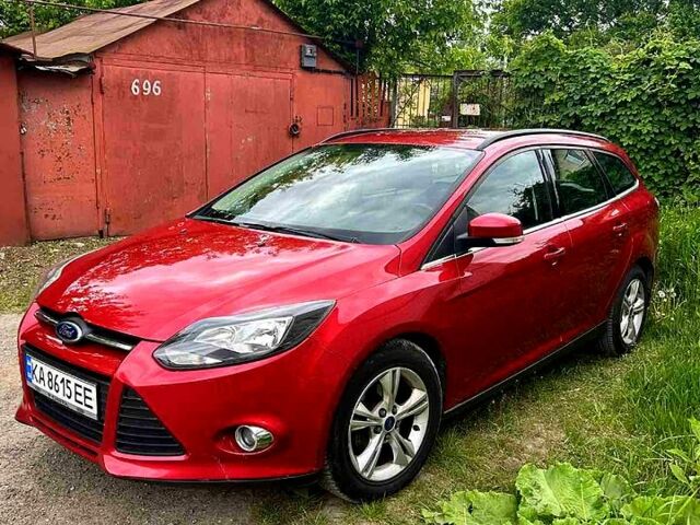 Червоний Форд Фокус, об'ємом двигуна 1 л та пробігом 168 тис. км за 6700 $, фото 1 на Automoto.ua