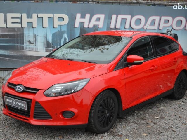 Красный Форд Фокус, объемом двигателя 0 л и пробегом 189 тыс. км за 8500 $, фото 1 на Automoto.ua