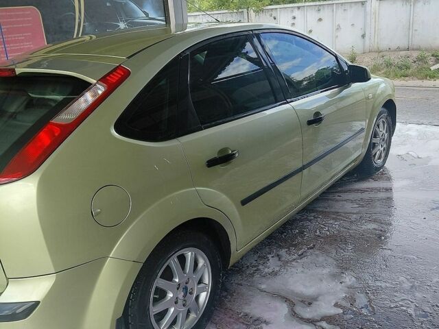 Форд Фокус, об'ємом двигуна 1.6 л та пробігом 242 тис. км за 4000 $, фото 1 на Automoto.ua