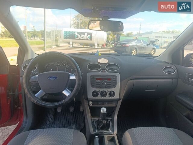 Форд Фокус, объемом двигателя 1.4 л и пробегом 323 тыс. км за 3100 $, фото 1 на Automoto.ua