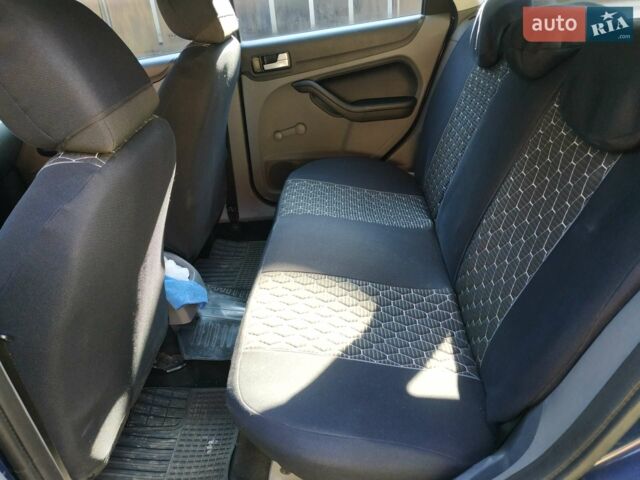 Форд Фокус, объемом двигателя 1.6 л и пробегом 209 тыс. км за 6300 $, фото 1 на Automoto.ua