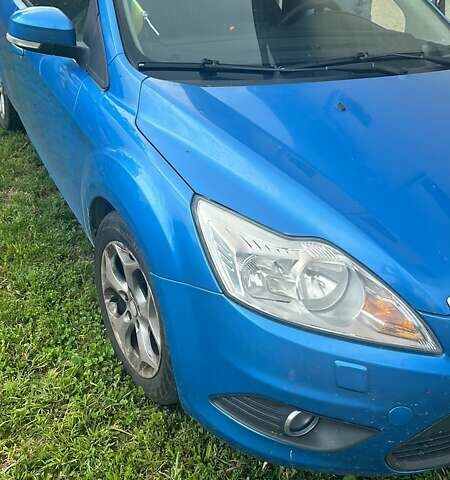 Форд Фокус, объемом двигателя 1.6 л и пробегом 290 тыс. км за 5860 $, фото 1 на Automoto.ua