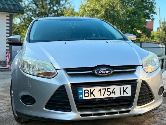 Форд Фокус, объемом двигателя 2 л и пробегом 136 тыс. км за 7000 $, фото 1 на Automoto.ua