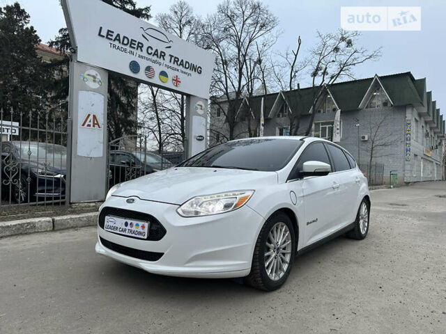 Форд Фокус, объемом двигателя 0 л и пробегом 140 тыс. км за 6400 $, фото 1 на Automoto.ua