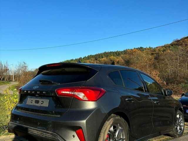 Форд Фокус, об'ємом двигуна 1.5 л та пробігом 49 тис. км за 10900 $, фото 1 на Automoto.ua