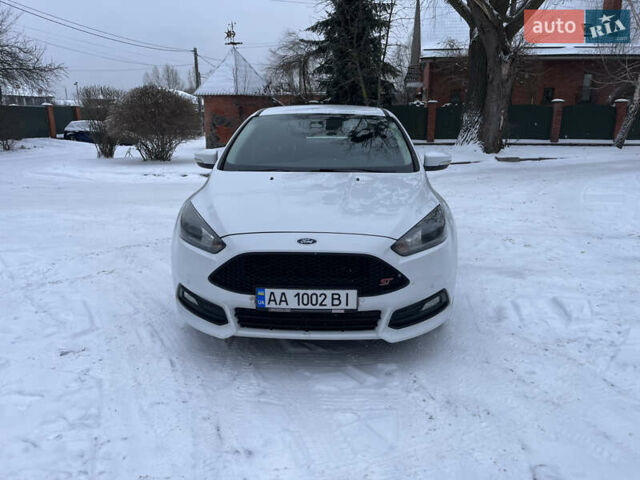 Форд Фокус, об'ємом двигуна 2 л та пробігом 90 тис. км за 8850 $, фото 1 на Automoto.ua