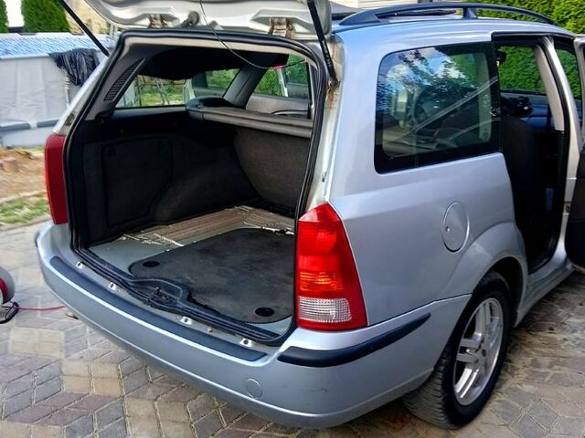 Форд Фокус, объемом двигателя 1.8 л и пробегом 305 тыс. км за 2800 $, фото 1 на Automoto.ua