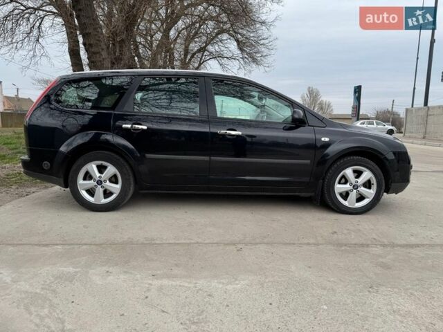 Форд Фокус, объемом двигателя 1.6 л и пробегом 195 тыс. км за 5100 $, фото 1 на Automoto.ua