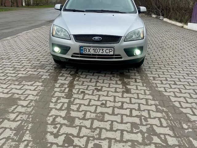 Форд Фокус, объемом двигателя 1.6 л и пробегом 380 тыс. км за 3299 $, фото 1 на Automoto.ua
