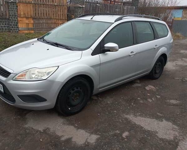Форд Фокус, объемом двигателя 1.6 л и пробегом 300 тыс. км за 5000 $, фото 1 на Automoto.ua