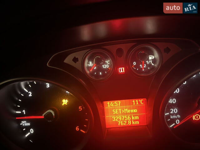 Форд Фокус, объемом двигателя 1.6 л и пробегом 329 тыс. км за 5000 $, фото 1 на Automoto.ua