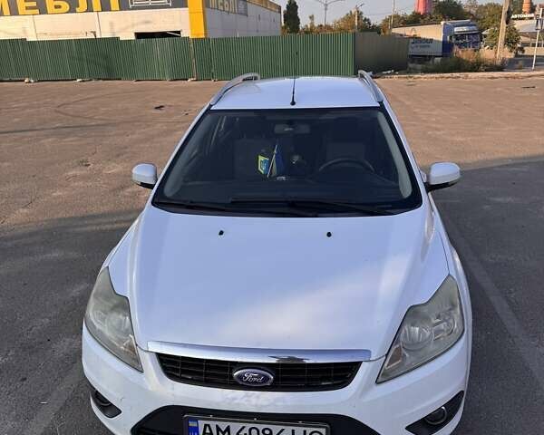 Форд Фокус, объемом двигателя 1.6 л и пробегом 287 тыс. км за 4966 $, фото 1 на Automoto.ua