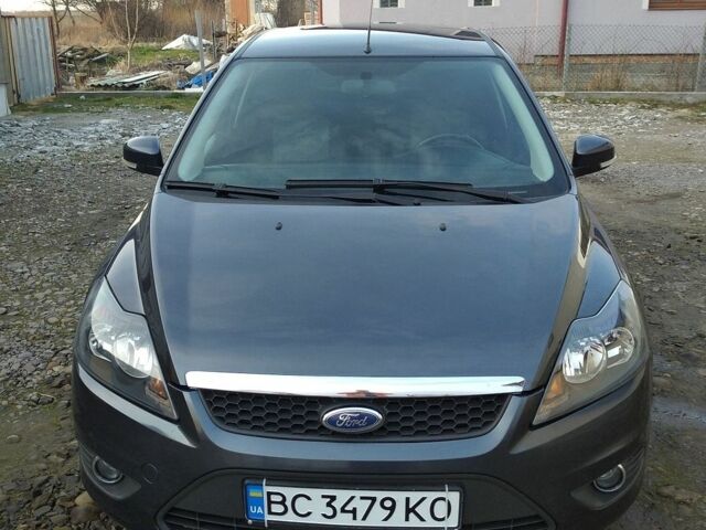 Форд Фокус, объемом двигателя 1.6 л и пробегом 274 тыс. км за 5500 $, фото 1 на Automoto.ua