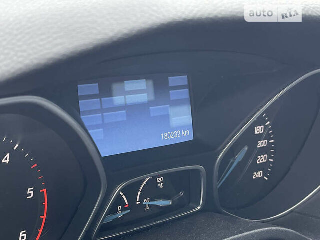 Форд Фокус, объемом двигателя 2 л и пробегом 182 тыс. км за 9800 $, фото 1 на Automoto.ua