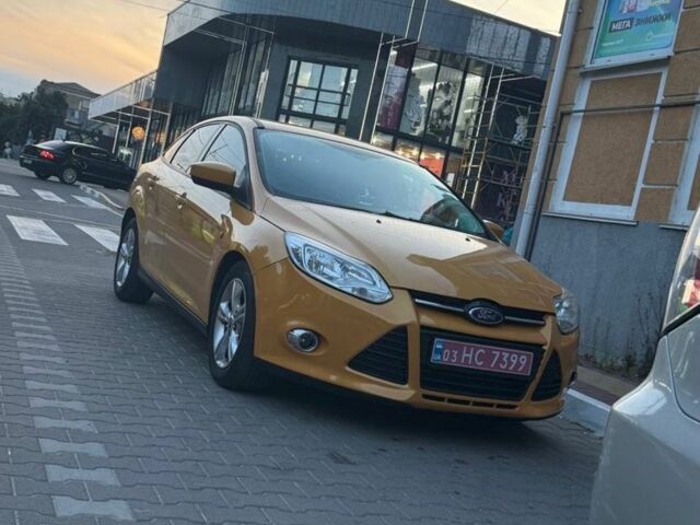 Жовтий Форд Фокус, об'ємом двигуна 2 л та пробігом 114 тис. км за 5300 $, фото 1 на Automoto.ua