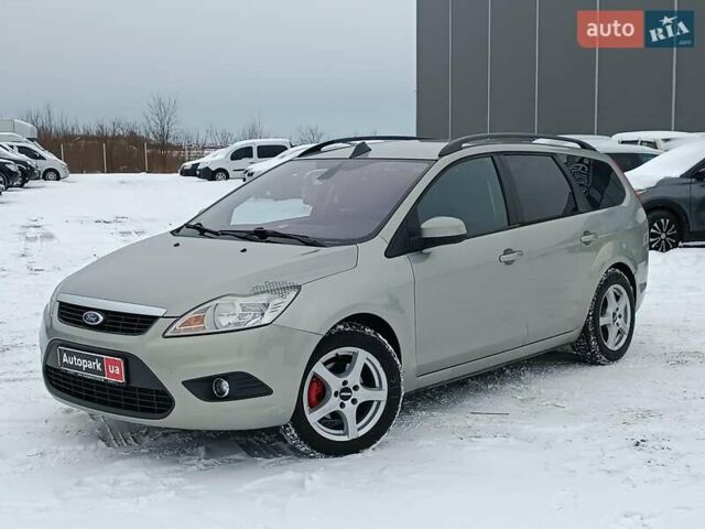 Жовтий Форд Фокус, об'ємом двигуна 1.6 л та пробігом 233 тис. км за 5490 $, фото 1 на Automoto.ua