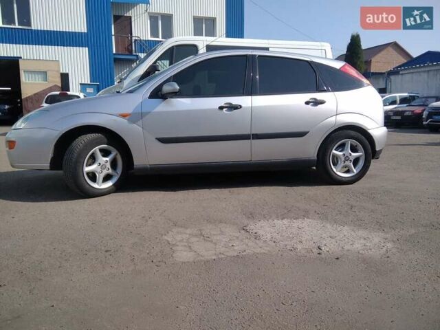 Сірий Форд Фокус, об'ємом двигуна 1.6 л та пробігом 265 тис. км за 4000 $, фото 1 на Automoto.ua