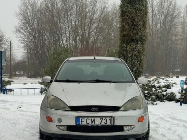 Сірий Форд Фокус, об'ємом двигуна 1.8 л та пробігом 250 тис. км за 1000 $, фото 1 на Automoto.ua