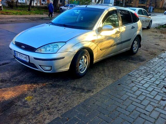 Сірий Форд Фокус, об'ємом двигуна 1.6 л та пробігом 234 тис. км за 3500 $, фото 1 на Automoto.ua