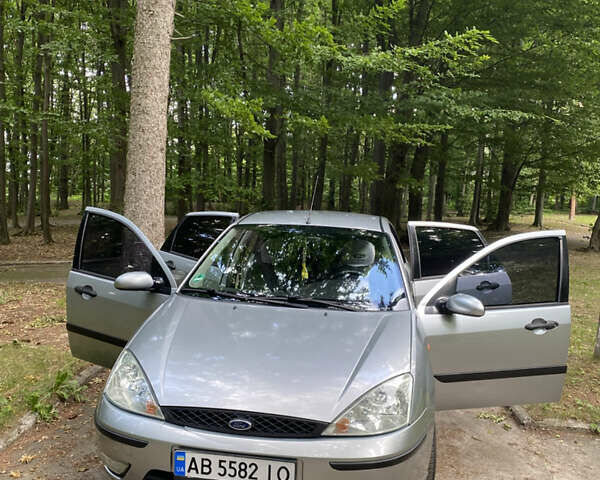 Сірий Форд Фокус, об'ємом двигуна 1.6 л та пробігом 212 тис. км за 4000 $, фото 1 на Automoto.ua