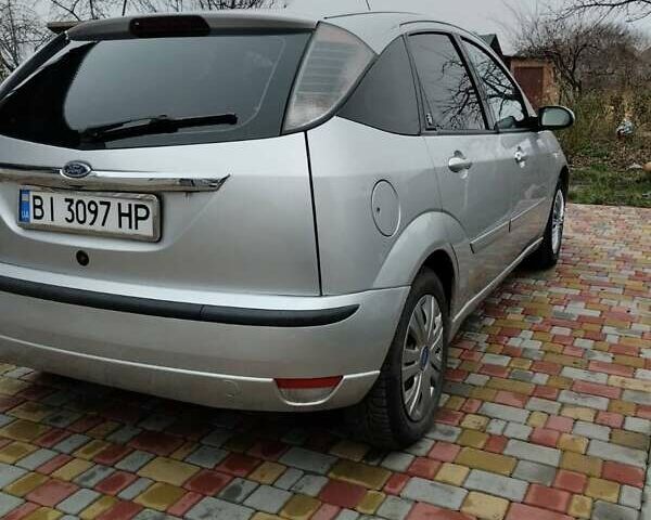 Сірий Форд Фокус, об'ємом двигуна 1.6 л та пробігом 250 тис. км за 4000 $, фото 1 на Automoto.ua