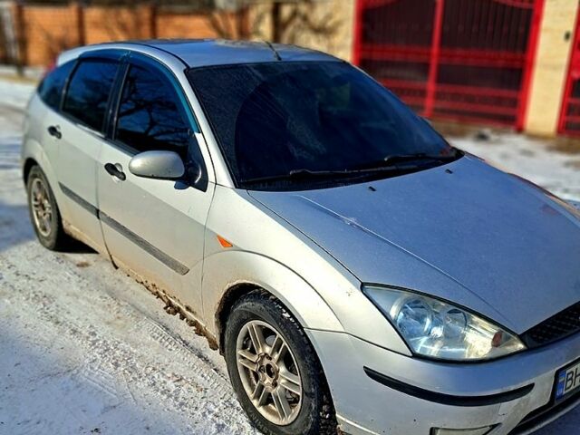 Серый Форд Фокус, объемом двигателя 1.8 л и пробегом 304 тыс. км за 3200 $, фото 1 на Automoto.ua