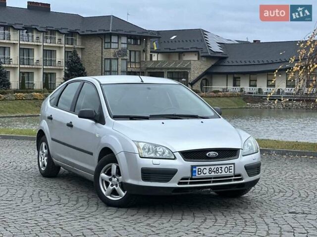 Сірий Форд Фокус, об'ємом двигуна 1.56 л та пробігом 225 тис. км за 3199 $, фото 1 на Automoto.ua
