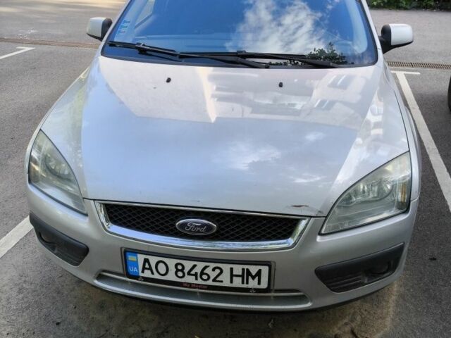Серый Форд Фокус, объемом двигателя 1.8 л и пробегом 320 тыс. км за 3400 $, фото 1 на Automoto.ua