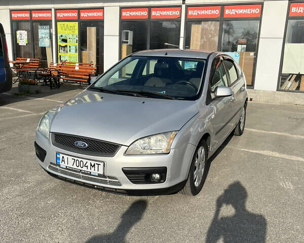 Сірий Форд Фокус, об'ємом двигуна 1.6 л та пробігом 239 тис. км за 4800 $, фото 1 на Automoto.ua