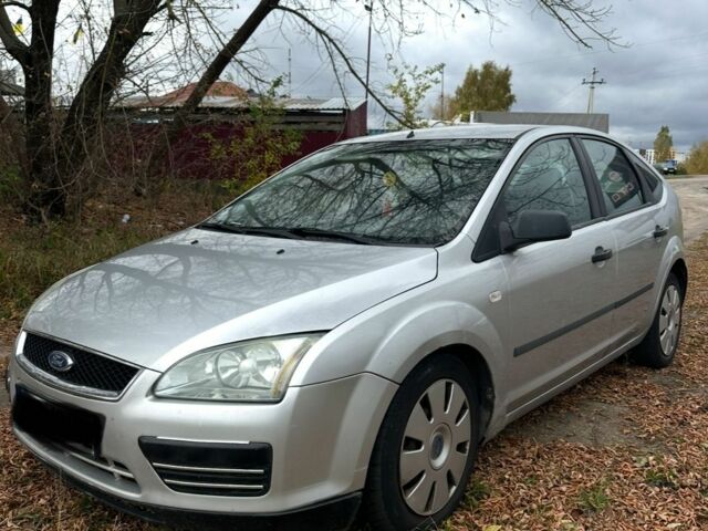 Форд Фокус 2007 в Николаеве на Automoto.ua Серый Форд Фокус, объемом двигателя 0 л и пробегом 200 тыс. км за 2100 $, фото 1 на Automoto.ua