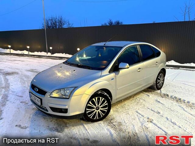 Сірий Форд Фокус, об'ємом двигуна 1.8 л та пробігом 370 тис. км за 5500 $, фото 1 на Automoto.ua