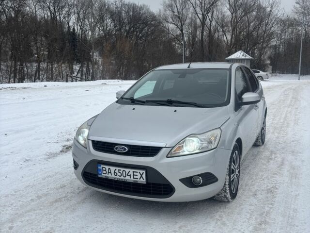 Сірий Форд Фокус, об'ємом двигуна 1.6 л та пробігом 211 тис. км за 4699 $, фото 1 на Automoto.ua
