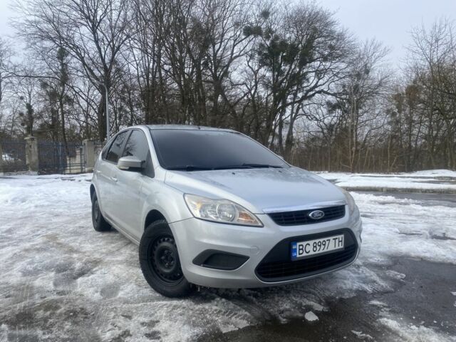 Сірий Форд Фокус, об'ємом двигуна 1.6 л та пробігом 225 тис. км за 4350 $, фото 1 на Automoto.ua