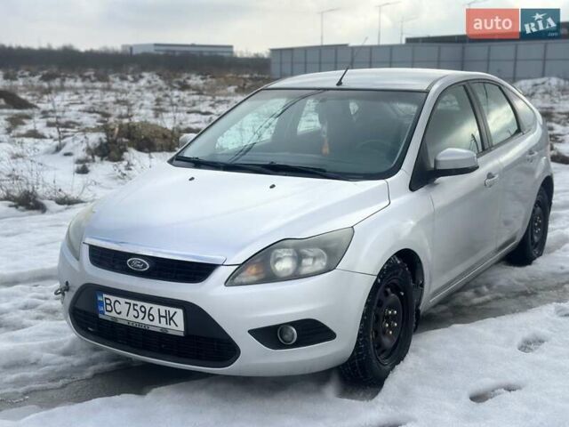 Сірий Форд Фокус, об'ємом двигуна 1.6 л та пробігом 265 тис. км за 3600 $, фото 1 на Automoto.ua