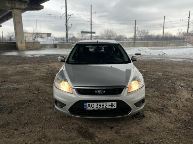 Сірий Форд Фокус, об'ємом двигуна 1.6 л та пробігом 335 тис. км за 4250 $, фото 1 на Automoto.ua