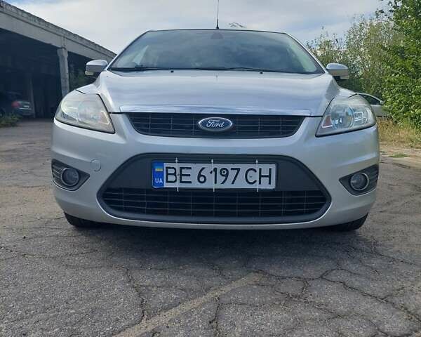 Сірий Форд Фокус, об'ємом двигуна 1.6 л та пробігом 222 тис. км за 5700 $, фото 1 на Automoto.ua