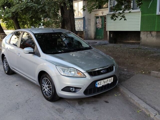 Сірий Форд Фокус, об'ємом двигуна 1.6 л та пробігом 290 тис. км за 4824 $, фото 1 на Automoto.ua