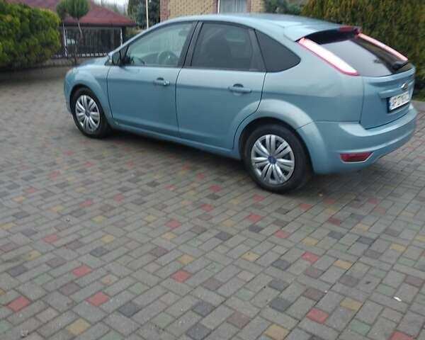 Сірий Форд Фокус, об'ємом двигуна 1.6 л та пробігом 234 тис. км за 4900 $, фото 1 на Automoto.ua