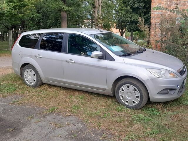 Сірий Форд Фокус, об'ємом двигуна 1.6 л та пробігом 207 тис. км за 5800 $, фото 1 на Automoto.ua