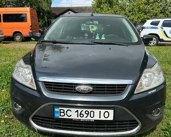 Серый Форд Фокус, объемом двигателя 1.8 л и пробегом 293 тыс. км за 5000 $, фото 1 на Automoto.ua