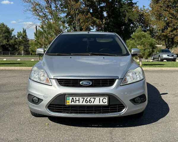 Сірий Форд Фокус, об'ємом двигуна 1.6 л та пробігом 305 тис. км за 5800 $, фото 1 на Automoto.ua