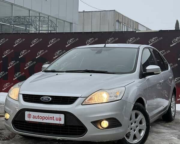 Серый Форд Фокус, объемом двигателя 1.6 л и пробегом 244 тыс. км за 5500 $, фото 1 на Automoto.ua