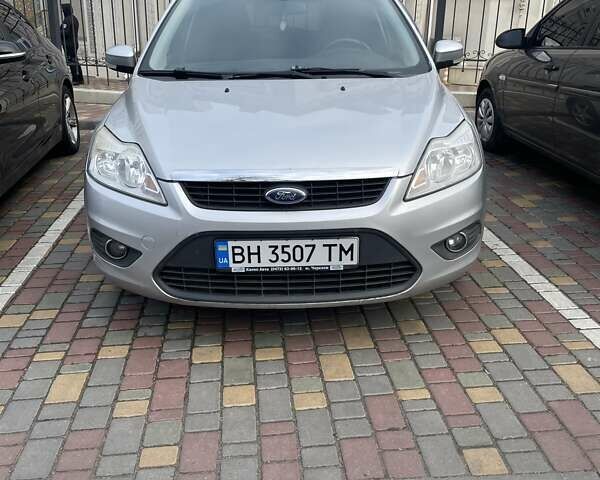 Сірий Форд Фокус, об'ємом двигуна 1.6 л та пробігом 161 тис. км за 7259 $, фото 1 на Automoto.ua