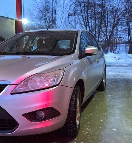 Сірий Форд Фокус, об'ємом двигуна 1.6 л та пробігом 227 тис. км за 4999 $, фото 1 на Automoto.ua
