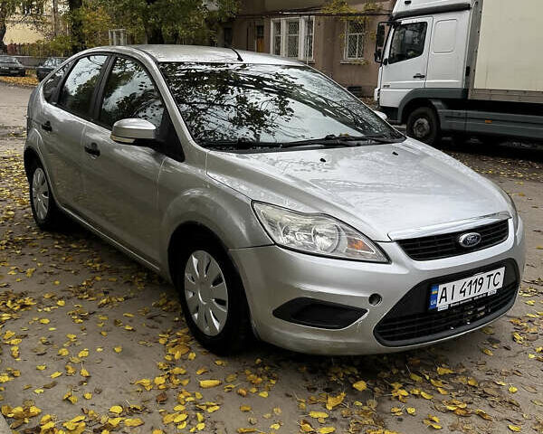 Сірий Форд Фокус, об'ємом двигуна 1.39 л та пробігом 230 тис. км за 5000 $, фото 1 на Automoto.ua