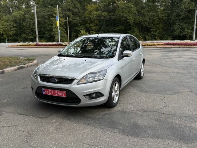 Сірий Форд Фокус, об'ємом двигуна 1.6 л та пробігом 138 тис. км за 6999 $, фото 1 на Automoto.ua
