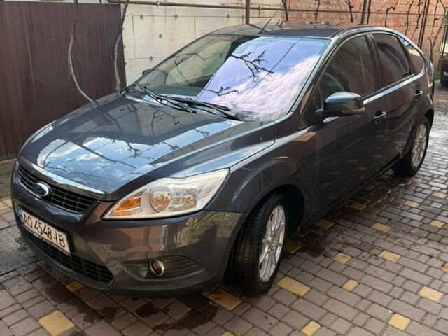 Сірий Форд Фокус, об'ємом двигуна 1.56 л та пробігом 280 тис. км за 5400 $, фото 1 на Automoto.ua