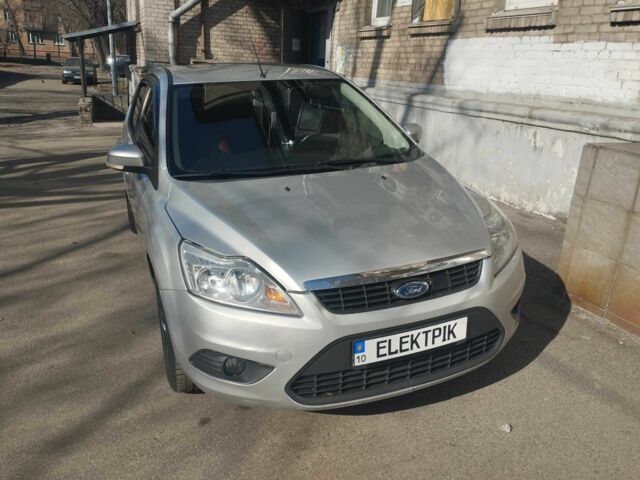Сірий Форд Фокус, об'ємом двигуна 1.6 л та пробігом 170 тис. км за 5500 $, фото 1 на Automoto.ua