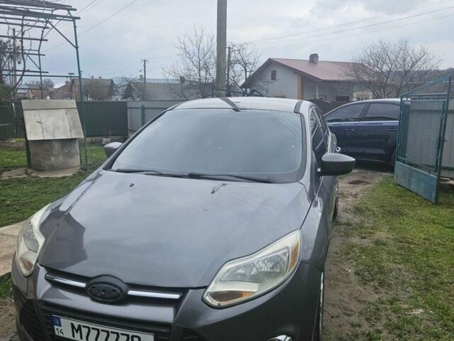 Сірий Форд Фокус, об'ємом двигуна 2 л та пробігом 300 тис. км за 6500 $, фото 1 на Automoto.ua
